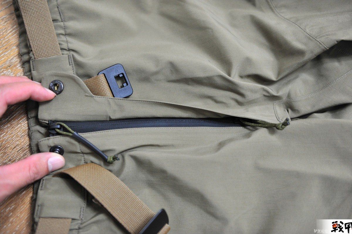 Arc'teryx Leaf Alp
