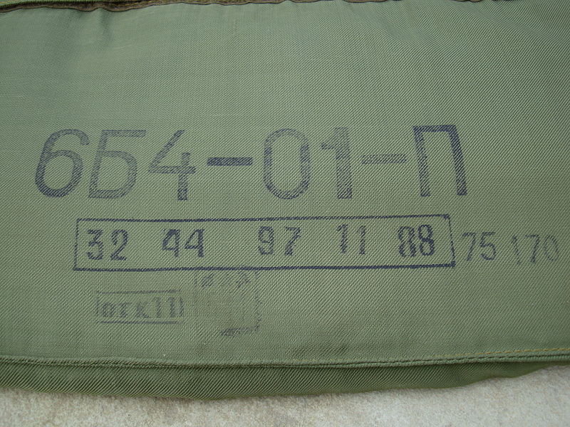 800px-6b4stamps.JPG