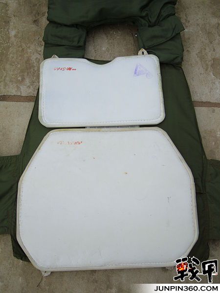 450px-6b4boards2.JPG