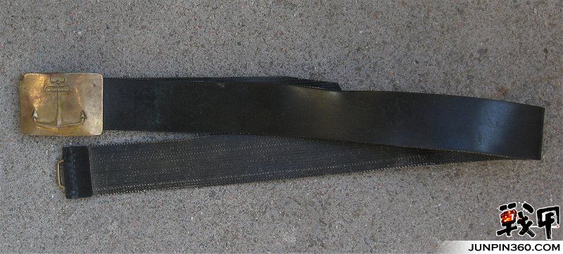 Beltnavy.jpg
