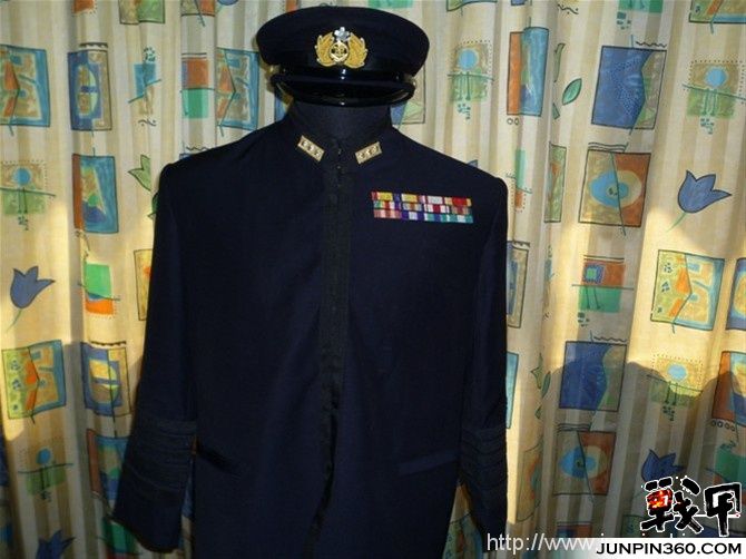 旧日本海军常服鉴赏