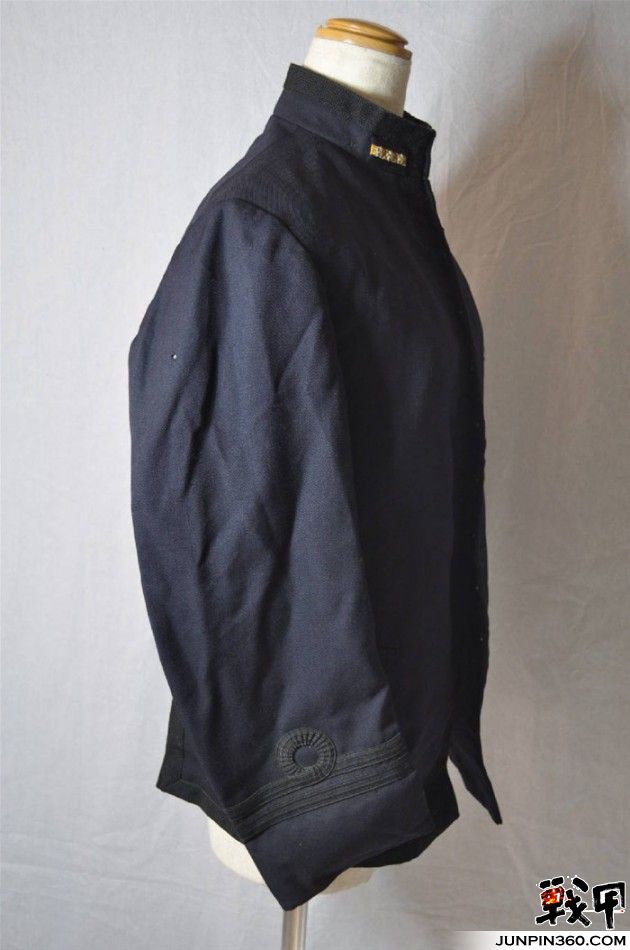 旧日本海军常服鉴赏